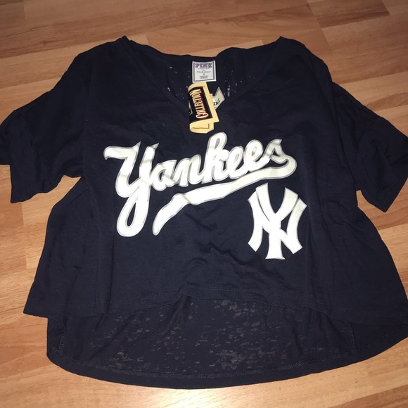New York Yankees Vs Pink Tee 